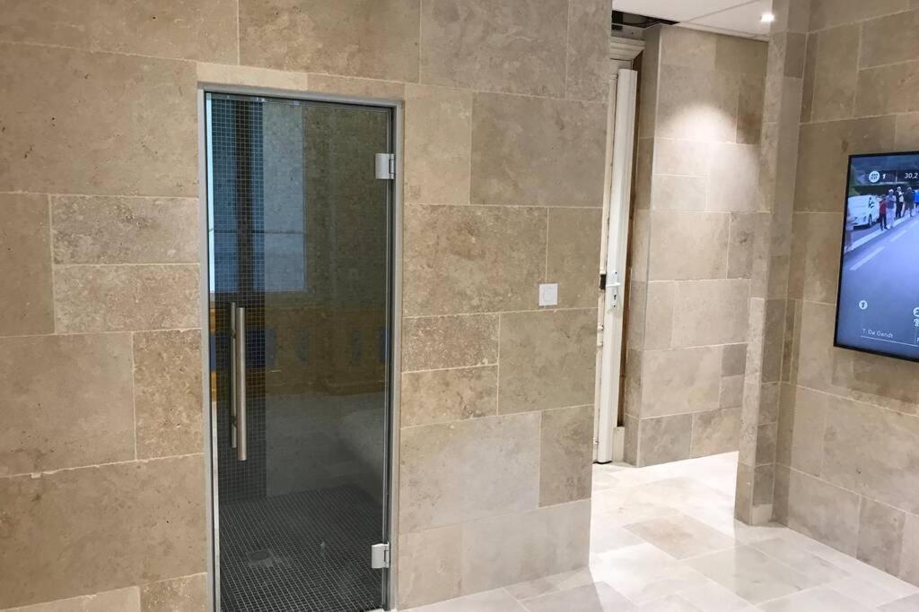 Nid D F1 40m2 Calme Rdc Possibilite Jacuzzi Hammam Chamalières